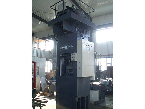 HY641-型200T壓機(jī)